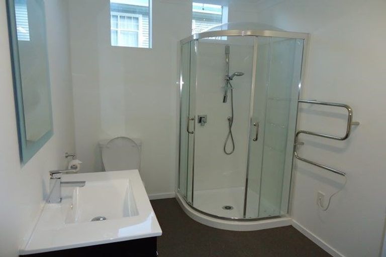 Photo of property in 3/2 Ruakiwi Road, Hamilton Lake, Hamilton, 3204