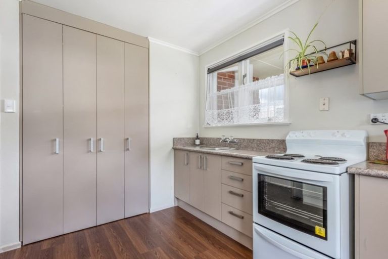 Photo of property in 4/49 Wilford Street, Wallaceville, Upper Hutt, 5018