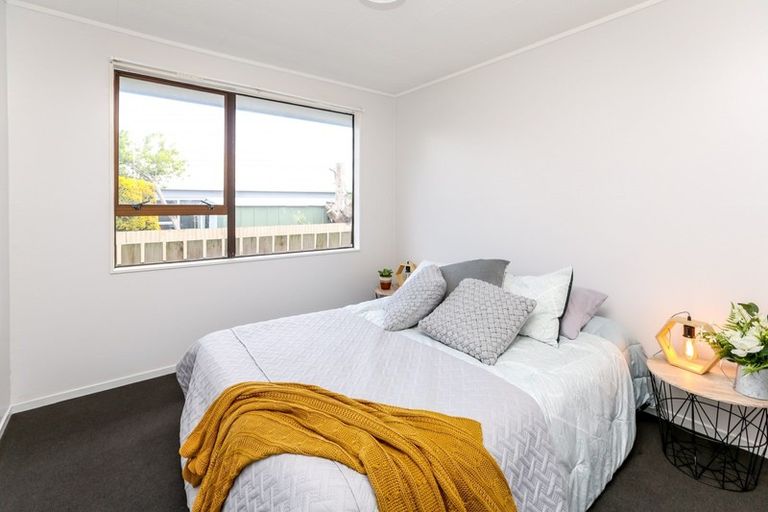 Photo of property in 72 Hume Street, Waitara, 4320