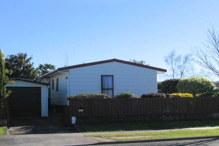 Photo of property in 54 Sunnyside Road, Nawton, Hamilton, 3200