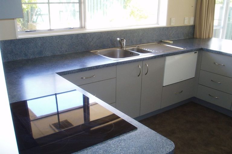 Photo of property in 34b Kapanui Road, Waikanae, 5036