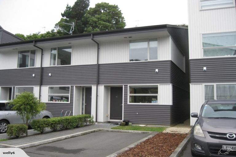 Photo of property in 11/8 Thatcher Crescent, Crofton Downs, Wellington, 6035