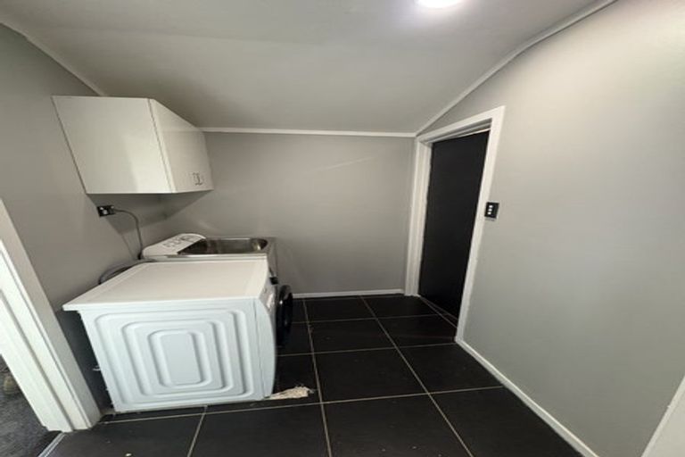 Photo of property in 24 Wilkin Street, Rotherham, 7379