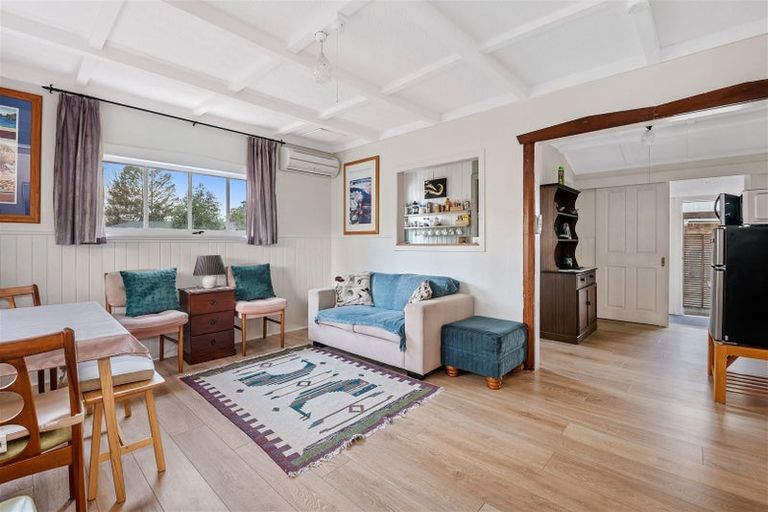 Photo of property in 11 John Road, Fairy Springs, Rotorua, 3015