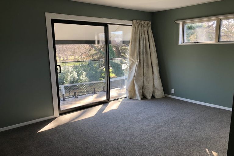 Photo of property in 1/1 Bengal Drive, Cashmere, Christchurch, 8022