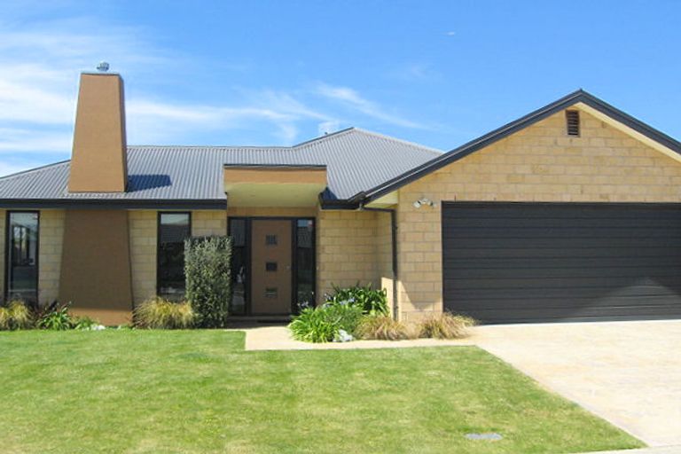 Photo of property in 40 Wagner Crescent, Northwood, Christchurch, 8051