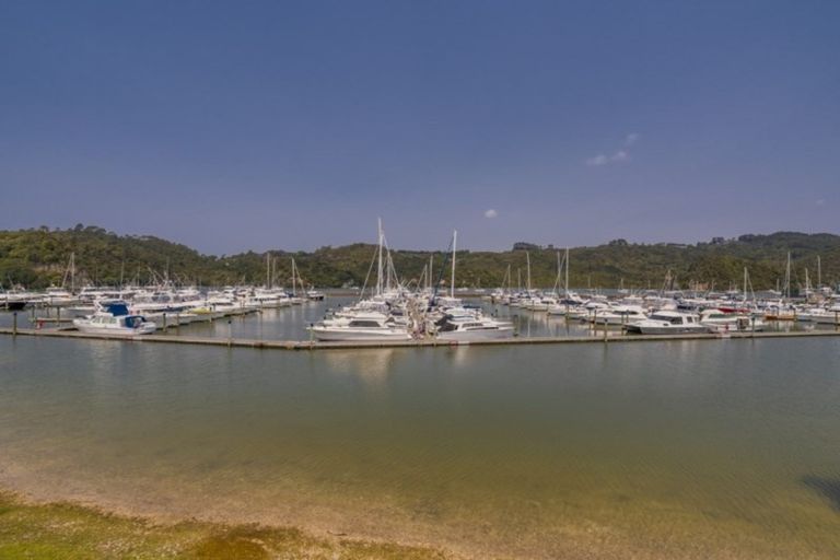 Photo of property in 305/1 Victoria Street, Whitianga, 3510