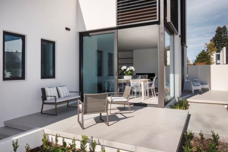 Photo of property in 138e Glandovey Road, Strowan, Christchurch, 8052