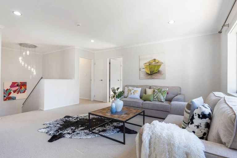 Photo of property in 45 Terrasini Drive, Flat Bush, Auckland, 2019