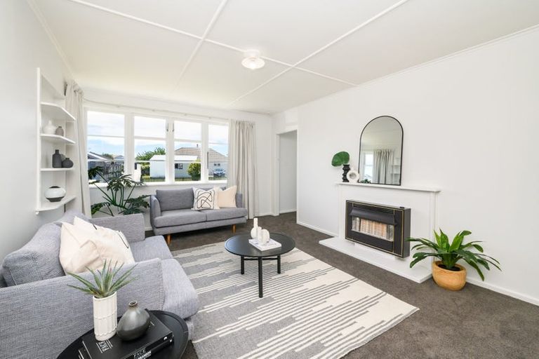 Photo of property in 34 Clyde Crescent, Roslyn, Palmerston North, 4414
