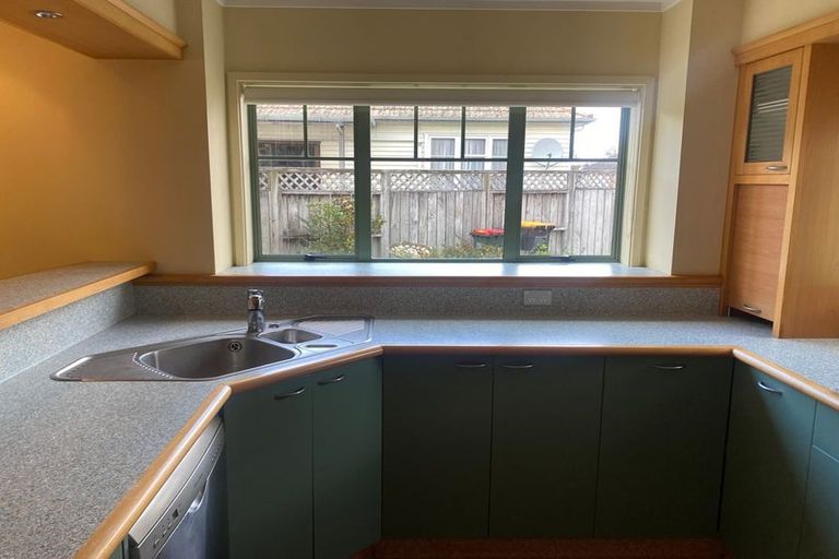 Photo of property in 79 Rangiora Avenue, Roslyn, Palmerston North, 4414