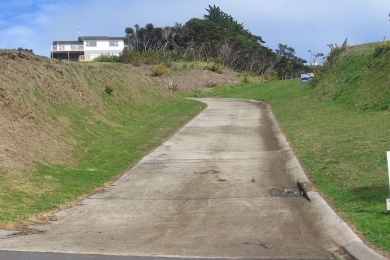 Photo of property in 140 Glenfern Drive, Wyuna Bay, Coromandel, 3581