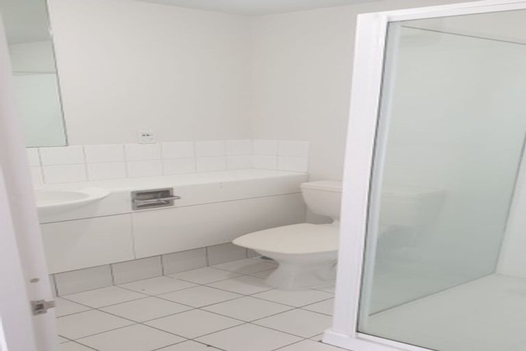 Photo of property in 9/15 Peterborough Street, Christchurch Central, Christchurch, 8013