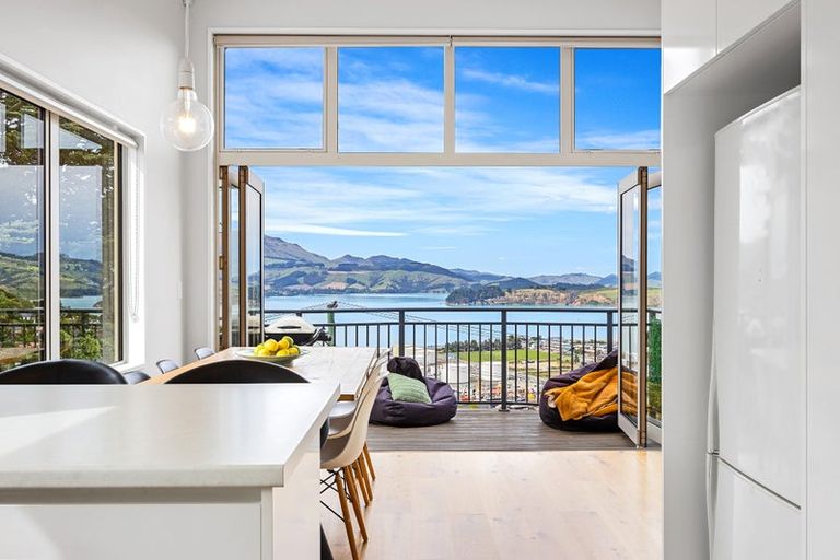 Photo of property in 4d Harmans Road, Lyttelton, 8082