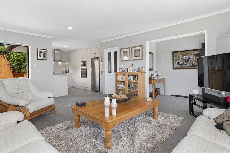 Photo of property in 5 Twickenham Court, Bethlehem, Tauranga, 3110