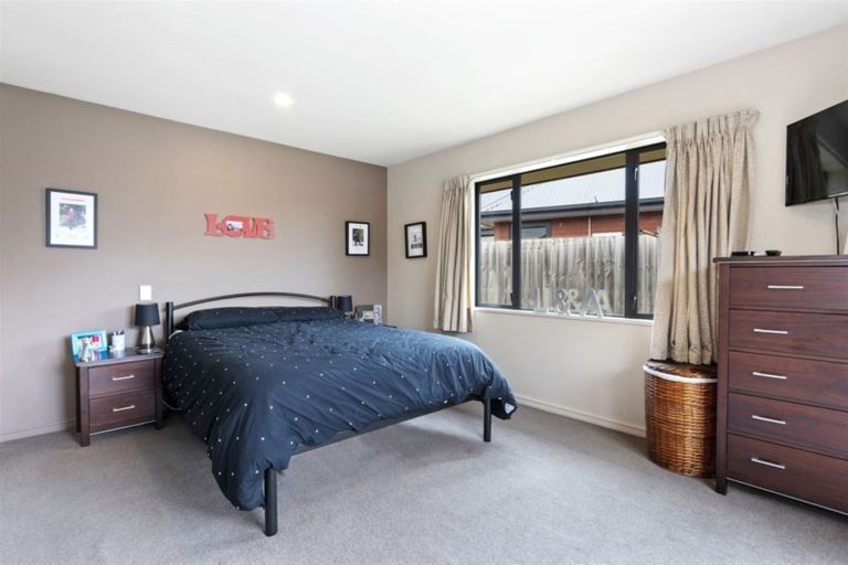 Photo of property in 10 Bernadette Street, Aidanfield, Christchurch, 8025