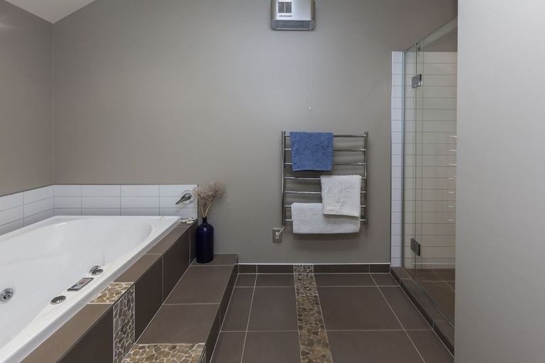 Photo of property in 77 Beechwood Drive, Northwood, Christchurch, 8051