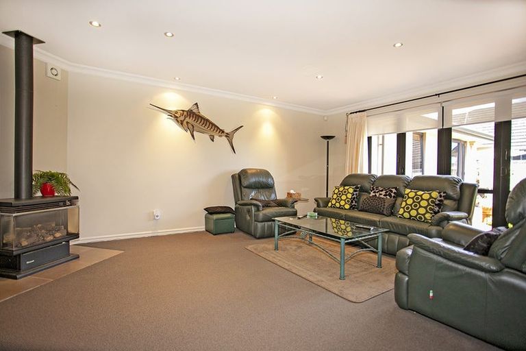 Photo of property in 5 Pompano Key, Papamoa Beach, Papamoa, 3118