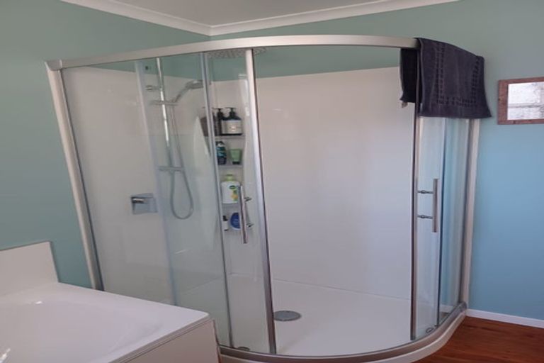 Photo of property in 14 Cleland Crescent, Naenae, Lower Hutt, 5011