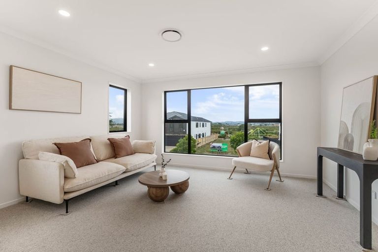 Photo of property in 29 Catalina Avenue, Rosehill, Papakura, 2113