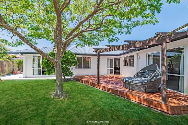 Photo of property in 10 Beauford Place, Parklands, Christchurch, 8083