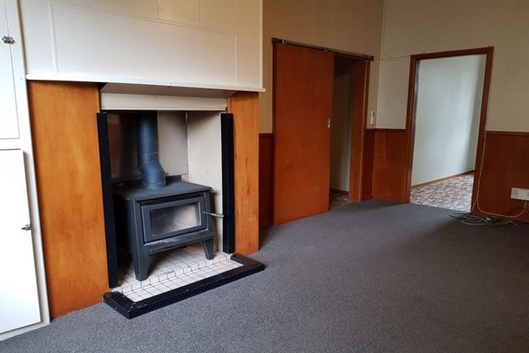 Photo of property in 10 Raymond Street, West End, Timaru, 7910