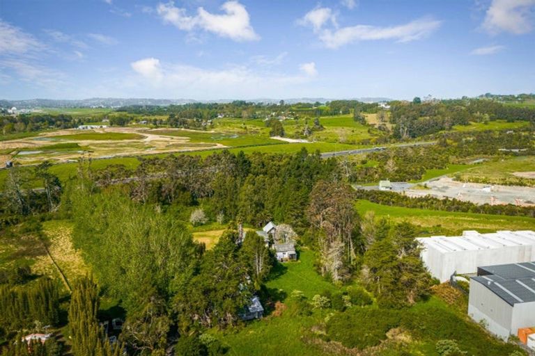 Photo of property in 107 Fred Taylor Drive, Whenuapai, Auckland, 0814