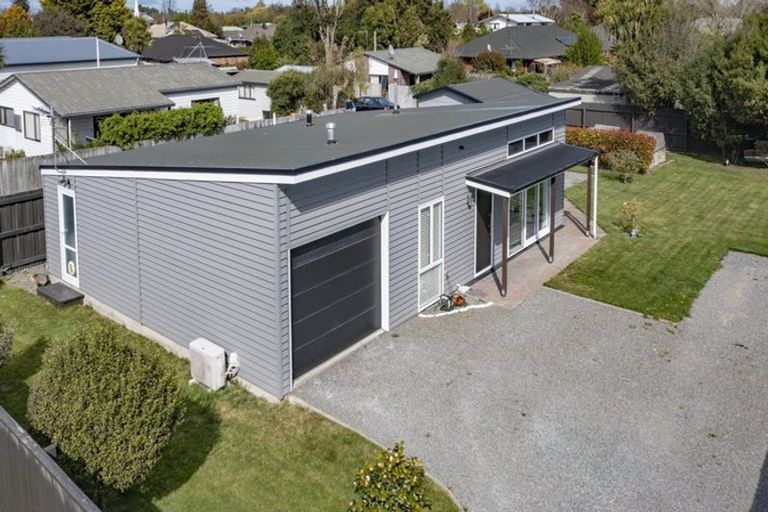 Photo of property in 7 Newnham Street, Rangiora, 7400