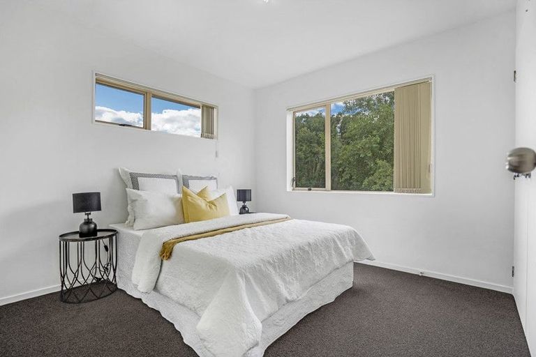 Photo of property in 1/17 Charlenne Close, Ranui, Auckland, 0612