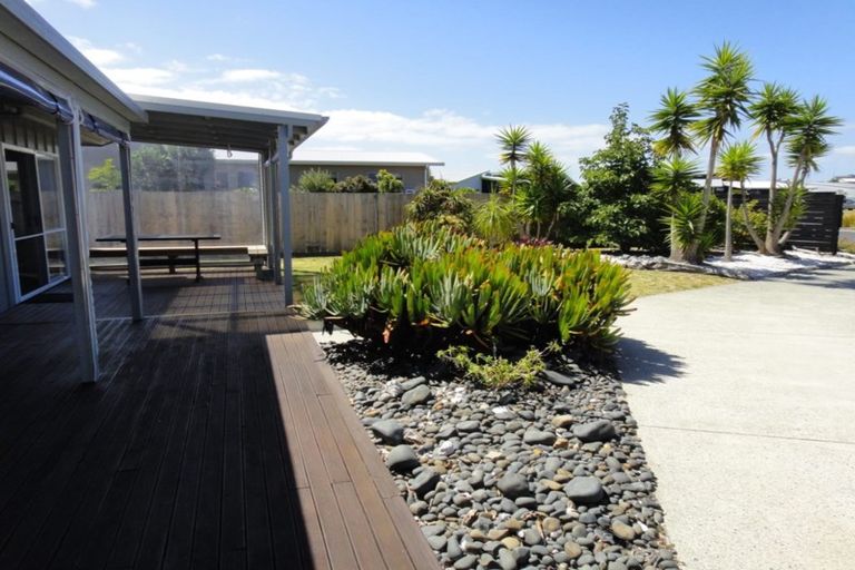 Photo of property in 89 Ata-mahina Way, Ruakaka, 0116