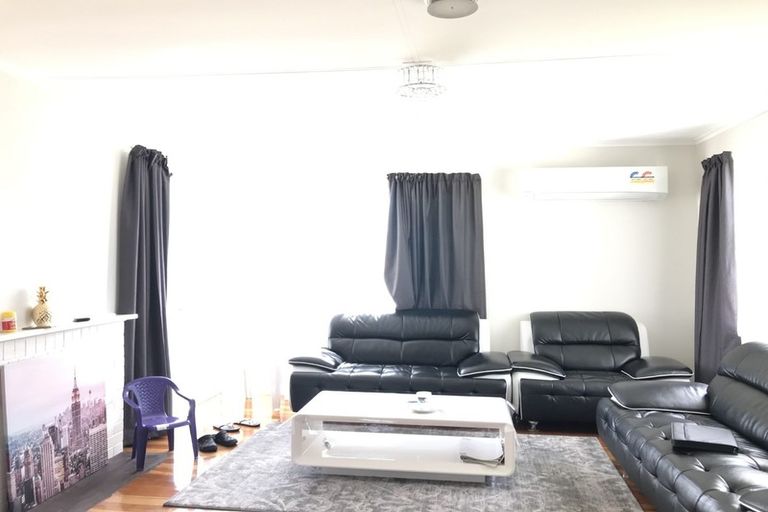 Photo of property in 68a Birdwood Avenue, Papatoetoe, Auckland, 2025