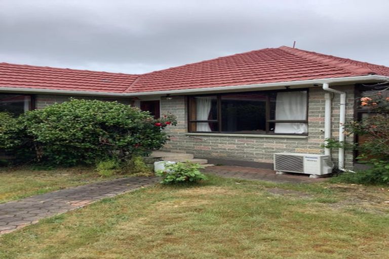 Photo of property in 39 Bentley Street, Russley, Christchurch, 8042