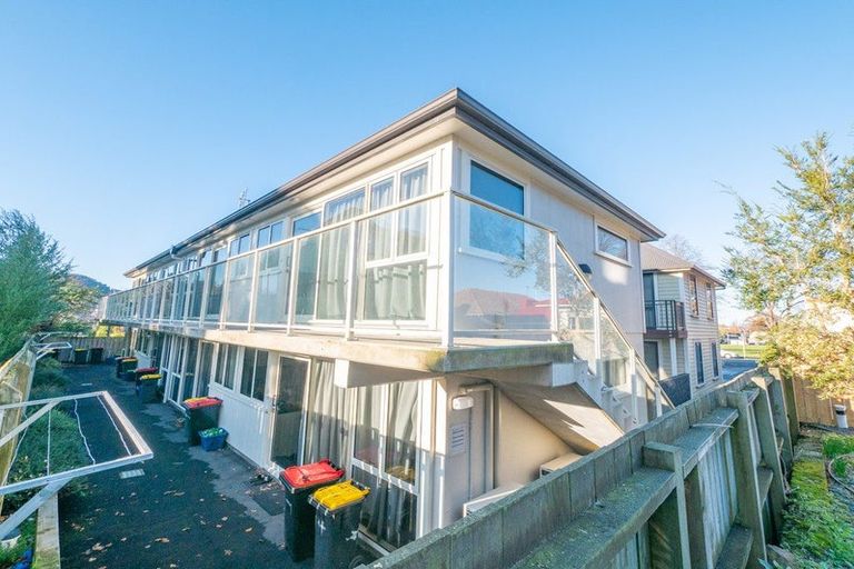 Photo of property in 44 Dundas Street, North Dunedin, Dunedin, 9016