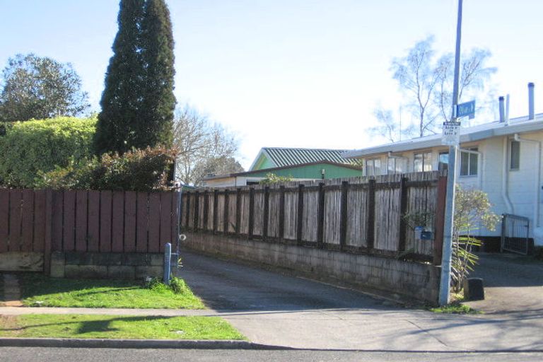 Photo of property in 52 Sunnyside Road, Nawton, Hamilton, 3200