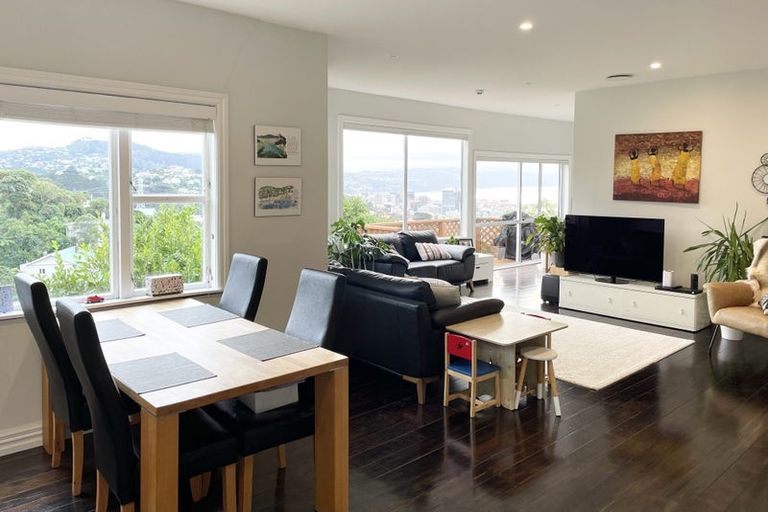 Photo of property in 16 Bruce Avenue, Brooklyn, Wellington, 6021