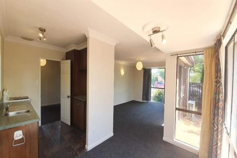Photo of property in 1/18 Division Street, Riccarton, Christchurch, 8041