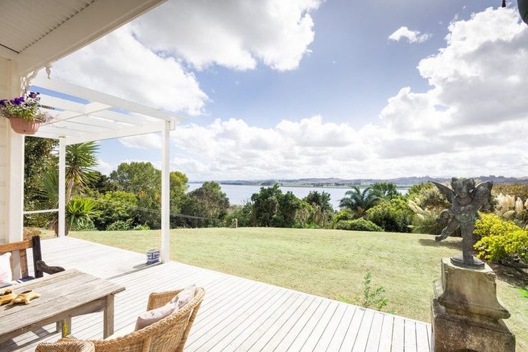 Photo of property in 3 Wilson Street, Te Kopuru, 0391