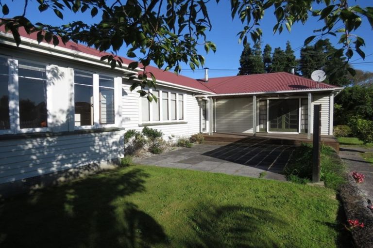 Photo of property in 161 Derby Street, Westport, 7825