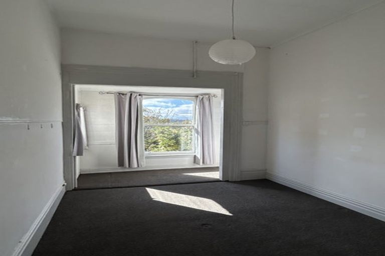 Photo of property in 70 Fairlie Terrace, Kelburn, Wellington, 6021