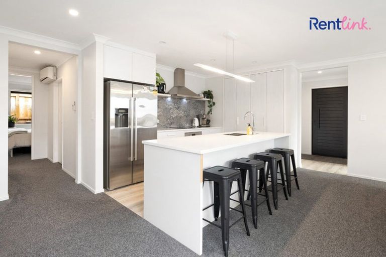 Photo of property in 25 Pakanga Grove, Pyes Pa, Tauranga, 3112