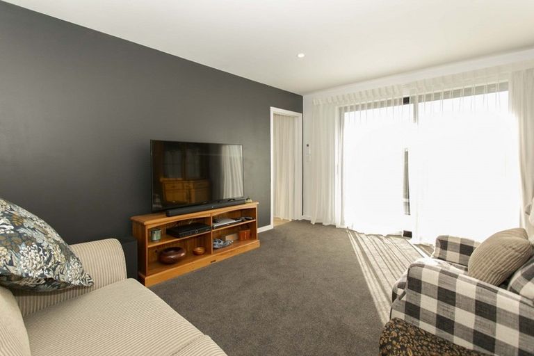 Photo of property in 75 Tarbottons Road, Tinwald, Ashburton, 7700