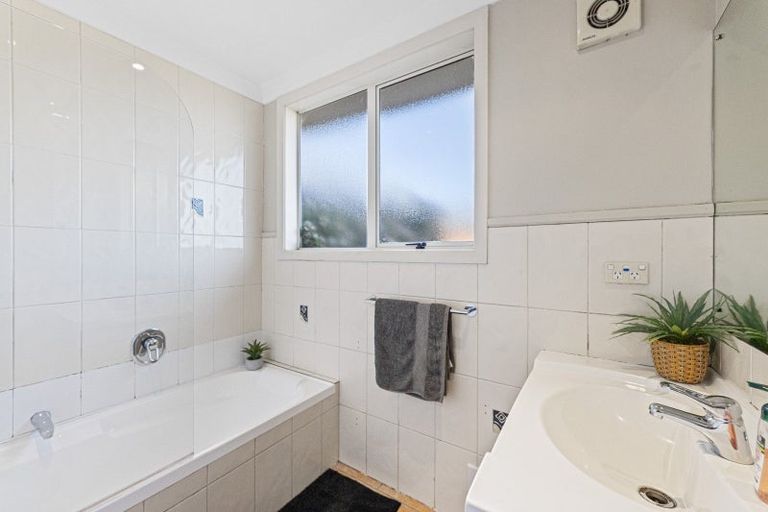 Photo of property in 31 Burgess Street, Green Island, Dunedin, 9018