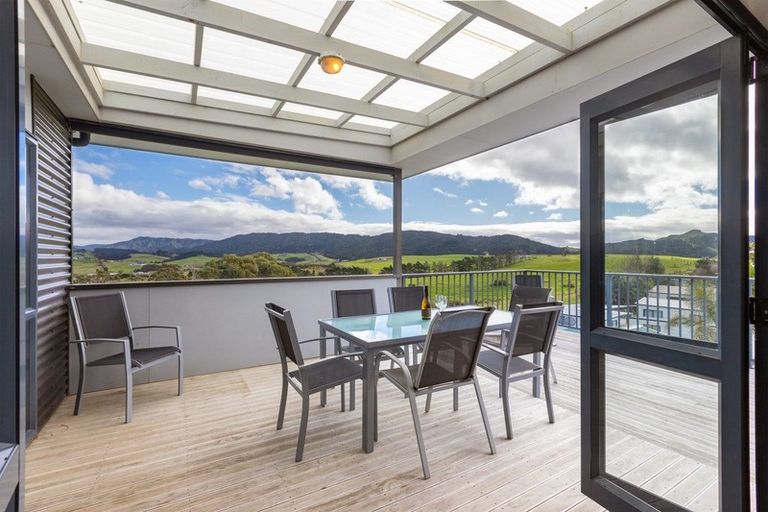 Photo of property in 27 Cullen Street, Mangawhai Heads, Mangawhai, 0505