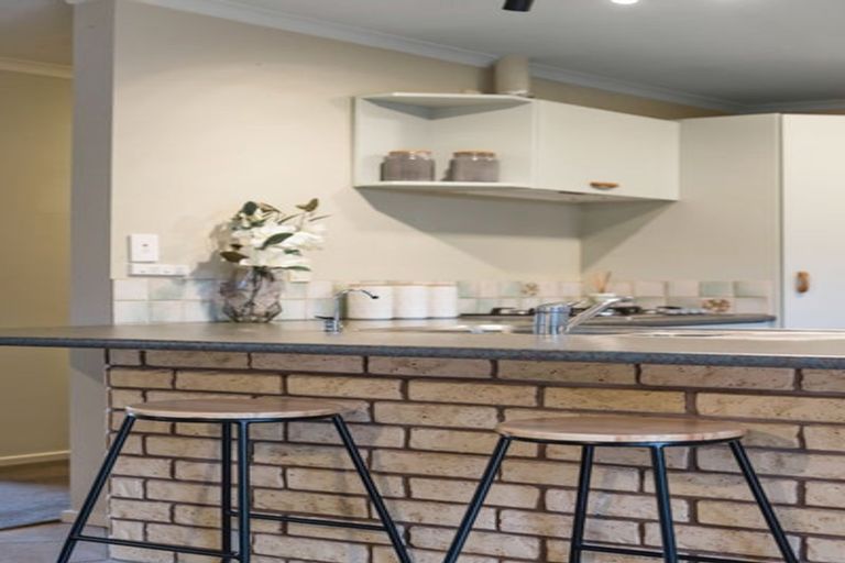 Photo of property in 15 Moreland Avenue, Pukete, Hamilton, 3200