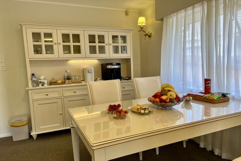 Photo of property in 2/6 Loloma Drive, Half Moon Bay, Auckland, 2012