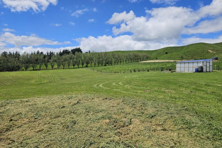 Photo of property in 222 Waituna Road, Pahiatua, 4982