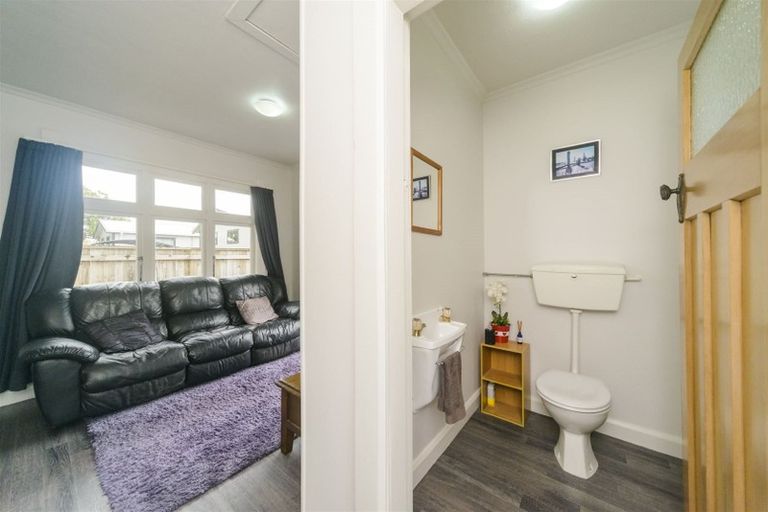 Photo of property in 27 Lyndhurst Street, Takaro, Palmerston North, 4412