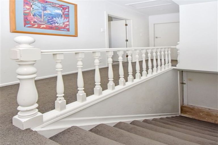 Photo of property in 1/415 Great South Road, Opaheke, Papakura, 2113