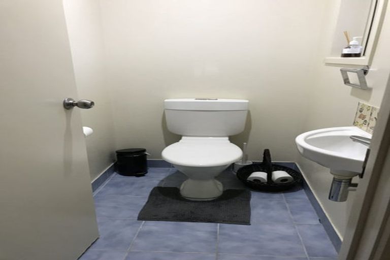 Photo of property in 19 Toomer Place, Beachlands, Auckland, 2018