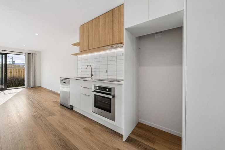 Photo of property in 9/63 Hyde Street, Wainuiomata, Lower Hutt, 5014